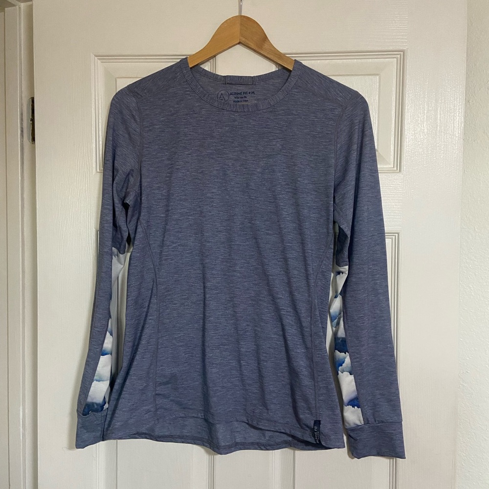Alpine fit rendezvous ridge long sleeve in size medium wild iris fit